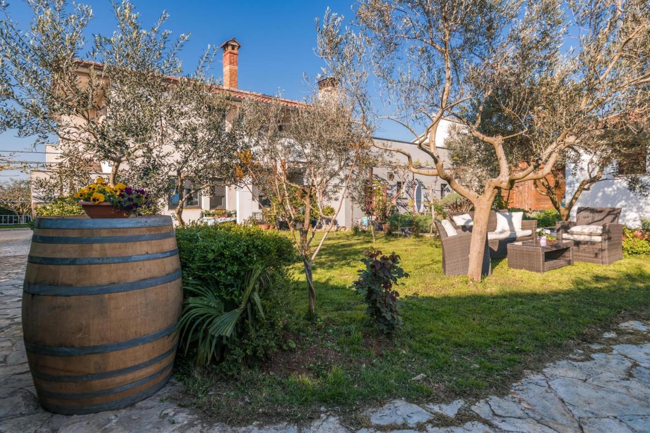 Wine Garden Holiday Home Pula Zewnętrze zdjęcie