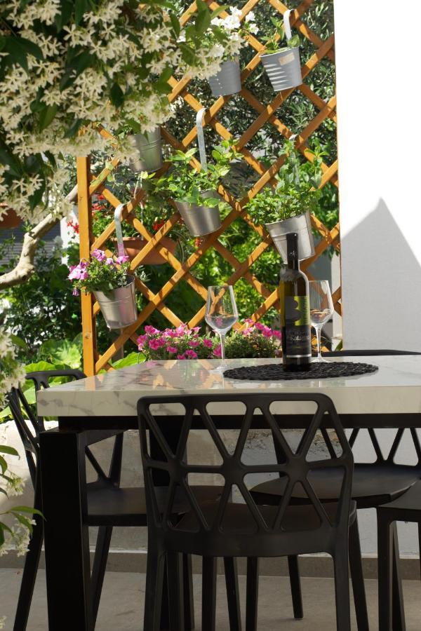 Wine Garden Holiday Home Pula Zewnętrze zdjęcie